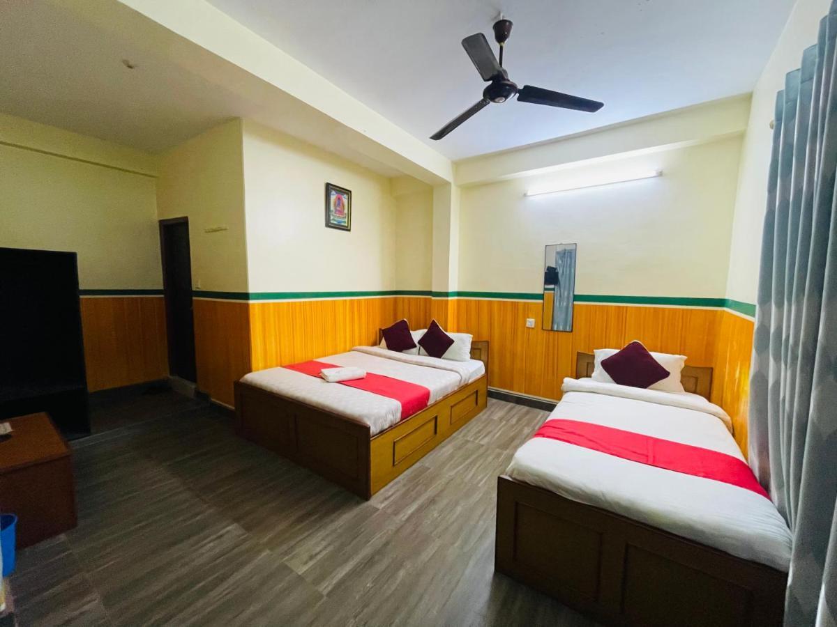 Hotel Old Durbar Ποκάρα Εξωτερικό φωτογραφία